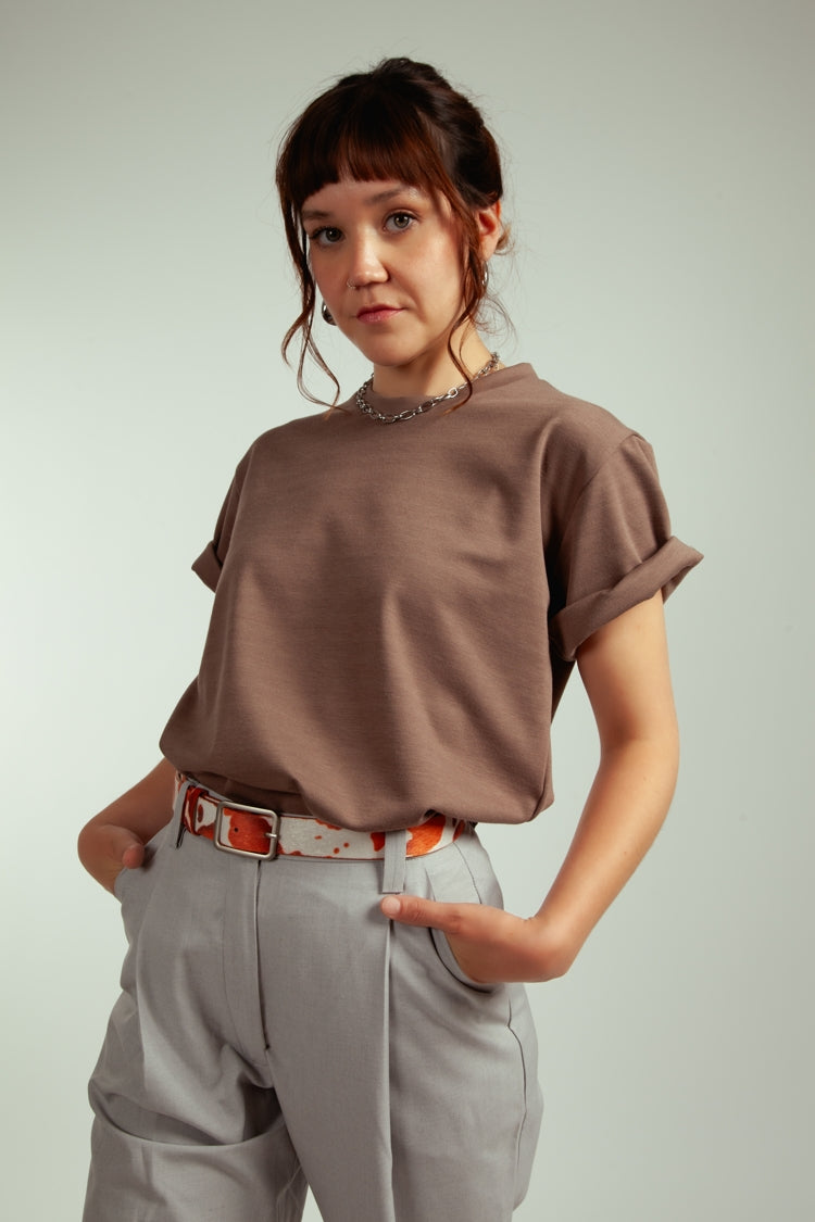 Polera Básica por Esencia Taupé